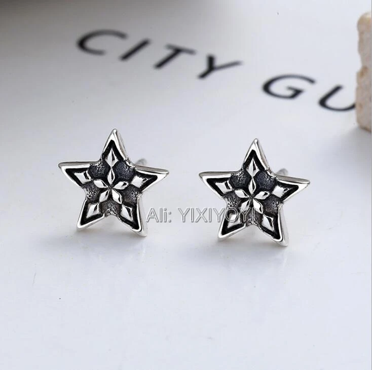 YIXIYOYI 925 Sterling Silver Five Angle Star Stud Ear Earring Retro Vintage Thai Silver Earrings Charm Punk Gift Jewelry
YIXIYOYI 925 Sterling Silver Five Angle Star Stud Ear Earring Retro Vintage Thai Silver Earrings Charm Punk Gift Jewelry