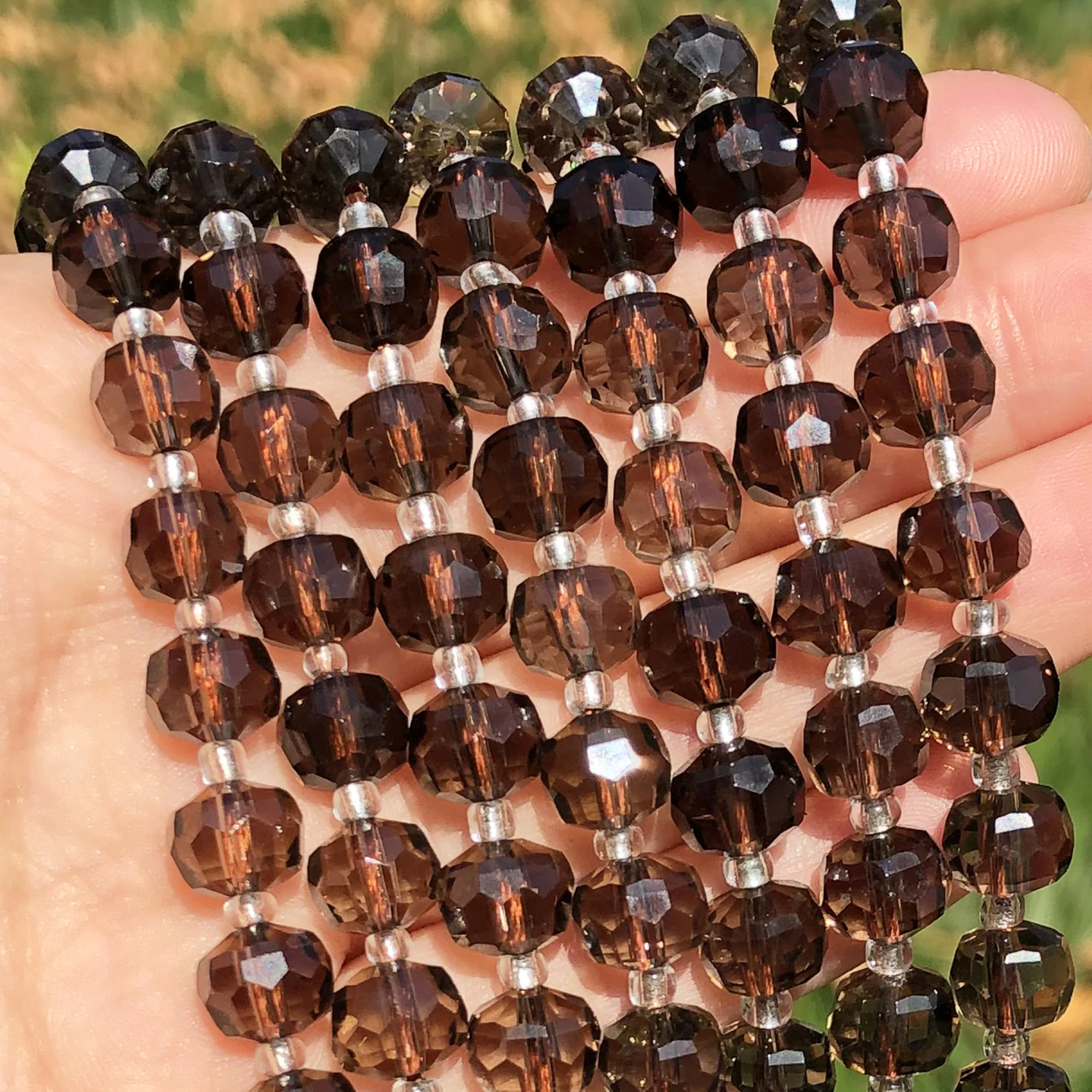 Natural Stone Wheel Shape Faceted Smoky Quartz Spacer Beads for Jewelry Making Diy Needlework Bracelets Accessories 6x8mm
Natural Stone Wheel Shape Faceted Smoky Quartz Spacer Beads for Jewelry Making Diy Needlework Bracelets Accessories 6x8mm