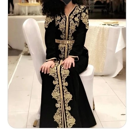Black Moroccan Kaftan Caftan Muslim Evening Dresses A-line Long Sleeves Appliques Beading Dubai Arabic Turkey Abaya Islamic Gown
Black Moroccan Kaftan Caftan Muslim Evening Dresses A-line Long Sleeves Appliques Beading Dubai Arabic Turkey Abaya Islamic Gown