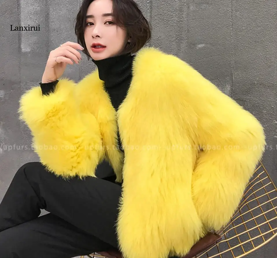 Women's winter faux fox fur coat winter short warm Fox Fur round neck long sleeve stitching yellow coat
Women's winter faux fox fur coat winter short warm Fox Fur round neck long sleeve stitching yellow coat