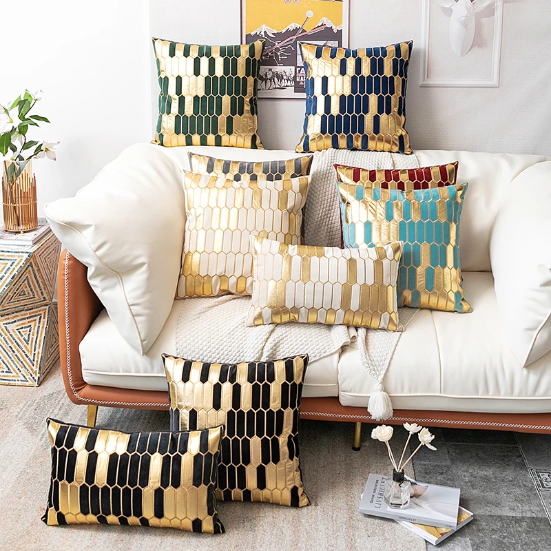 Nordic minimalist Dutch velvet patch bronzing stitching contrast color pillowcase sofa cushion cover without padding, single siz
Nordic minimalist Dutch velvet patch bronzing stitching contrast color pillowcase sofa cushion cover without padding, single siz