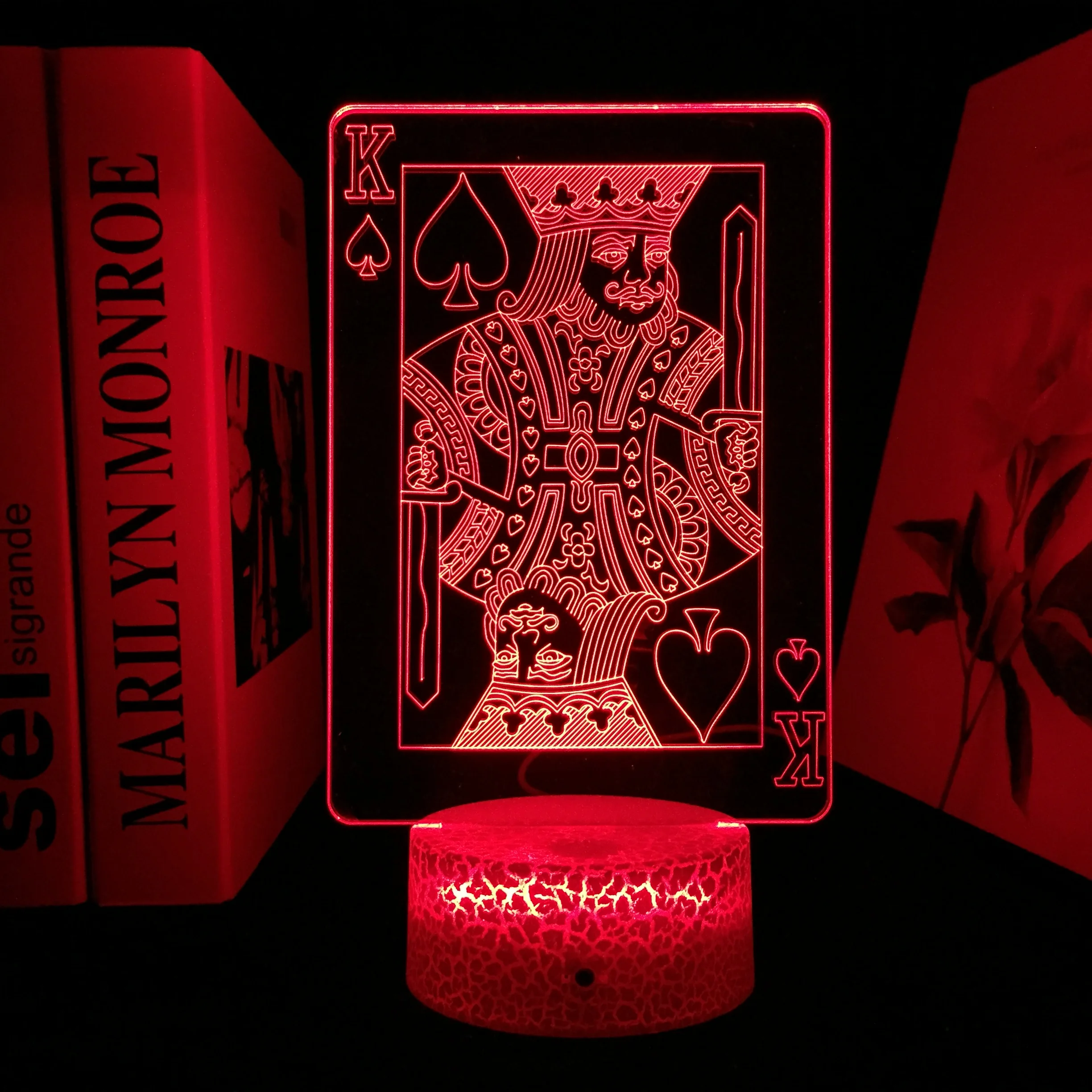 Светодиодный ночник с игральными картами K of Spades, декор для торговых центров и магазинов, домашняя атмосферная лампа для вечерние НКИ, светильник льник для спальни и стола
Светодиодный ночник с игральными картами K of Spades, декор для торговых центров и магазинов, домашняя атмосферная лампа для вечерние НКИ, светильник льник для спальни и стола