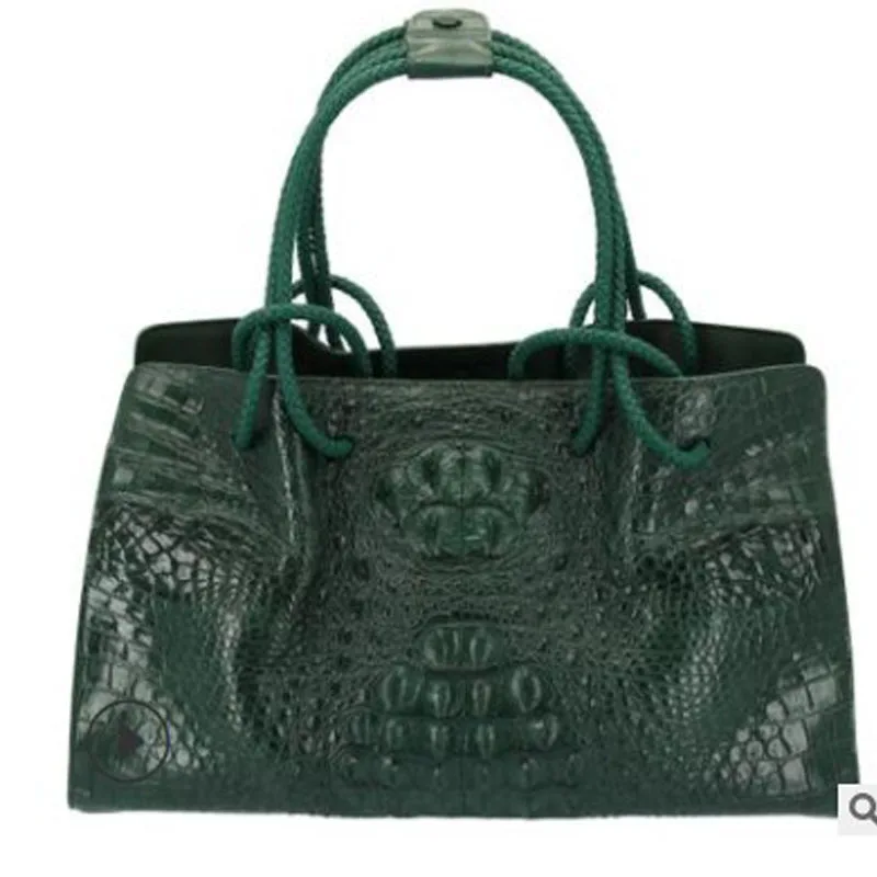 hongzhiyan Autumn and winter New crocodile leather lady bag retro fashion handbag business simple mother leather women handbag
hongzhiyan Autumn and winter New crocodile leather lady bag retro fashion handbag business simple mother leather women handbag