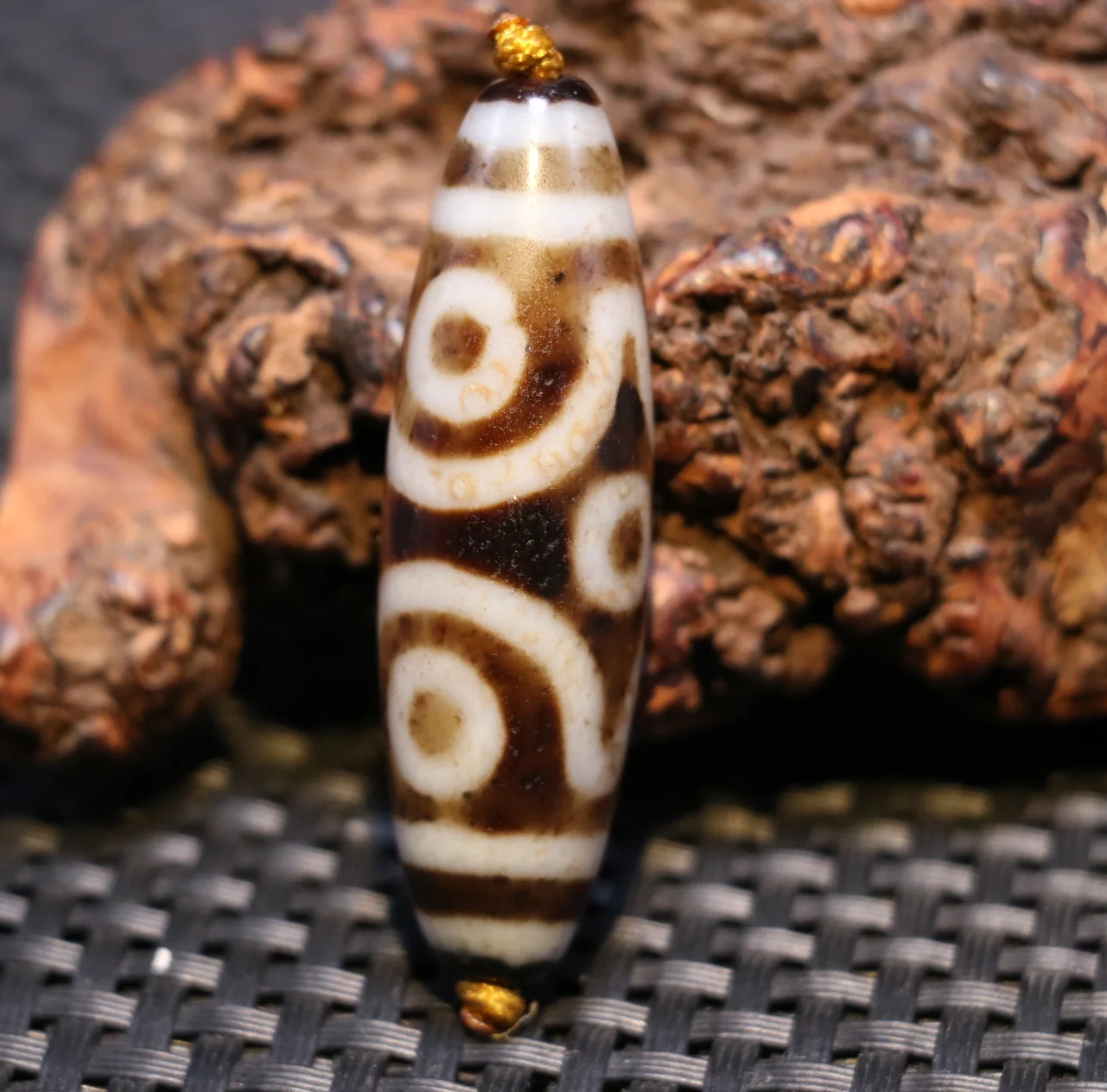 Big Treasure Magic Power Tibetan Old Agate 6 Eye Be Healthy Body dZi Bead Amulet Timestown UPD2126A1
Big Treasure Magic Power Tibetan Old Agate 6 Eye Be Healthy Body dZi Bead Amulet Timestown UPD2126A1