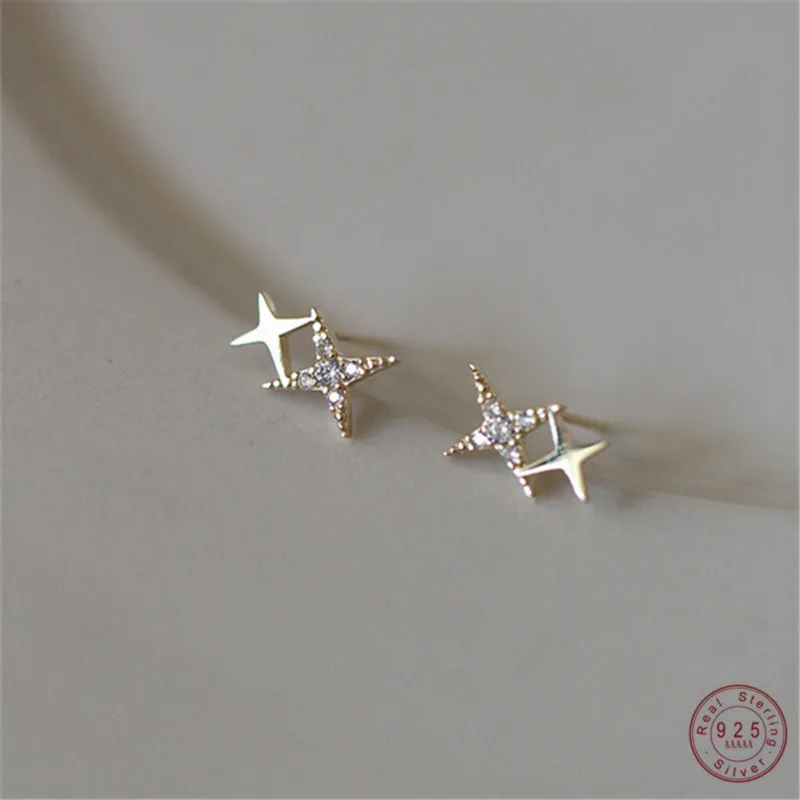 925 Sterling Silver Korean Version Simple Four-pointed Star Stud Earrings Women Pavé Zircon Light Luxury 14k Gold Jewelry Gift
925 Sterling Silver Korean Version Simple Four-pointed Star Stud Earrings Women Pavé Zircon Light Luxury 14k Gold Jewelry Gift