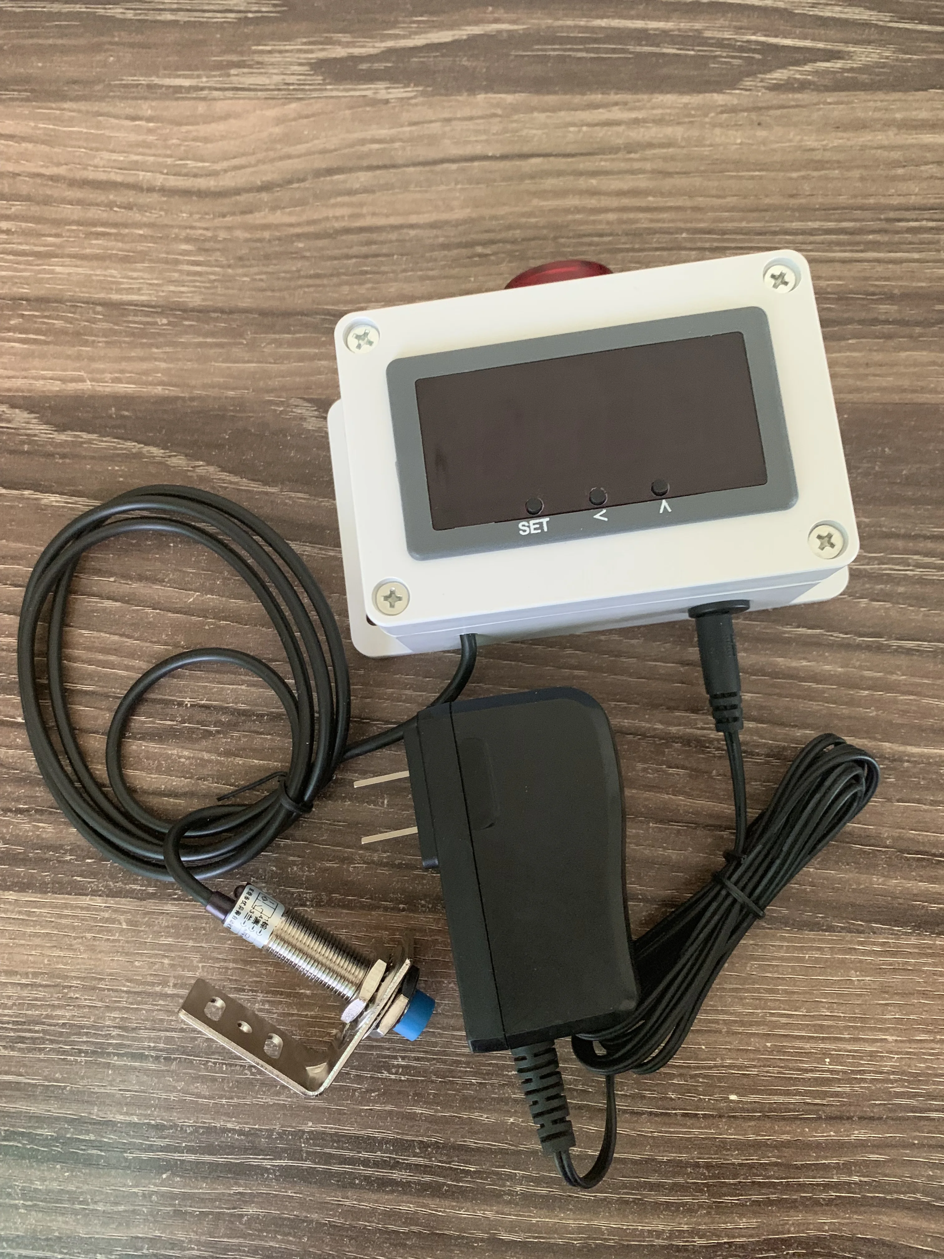 Digital display motor motor speed watch strap speeding alarm electronic tachometer sensor measurement speed
Digital display motor motor speed watch strap speeding alarm electronic tachometer sensor measurement speed