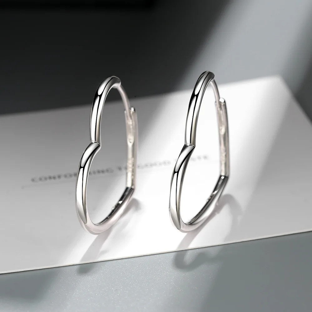 Big Charms 925 Silver Needle Earrings Two Colors Love Heart Stud Earrings For Women Gift Exaggerate Gifts for Women Girls
Big Charms 925 Silver Needle Earrings Two Colors Love Heart Stud Earrings For Women Gift Exaggerate Gifts for Women Girls