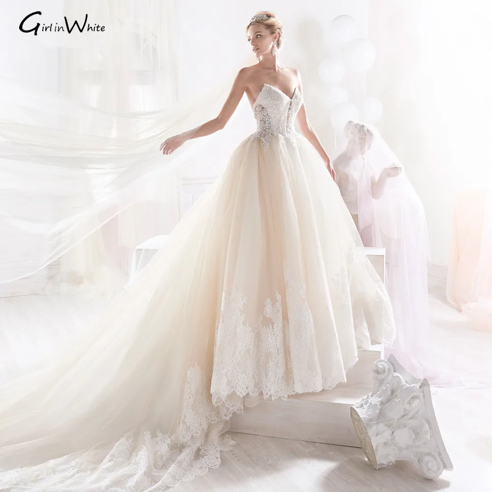 Vestido De Noiva Sweetheart A Line Wedding Dress 2021 Sexy Backless Appliques Beaded Court Train Vintage Bride Gown
Vestido De Noiva Sweetheart A Line Wedding Dress 2021 Sexy Backless Appliques Beaded Court Train Vintage Bride Gown