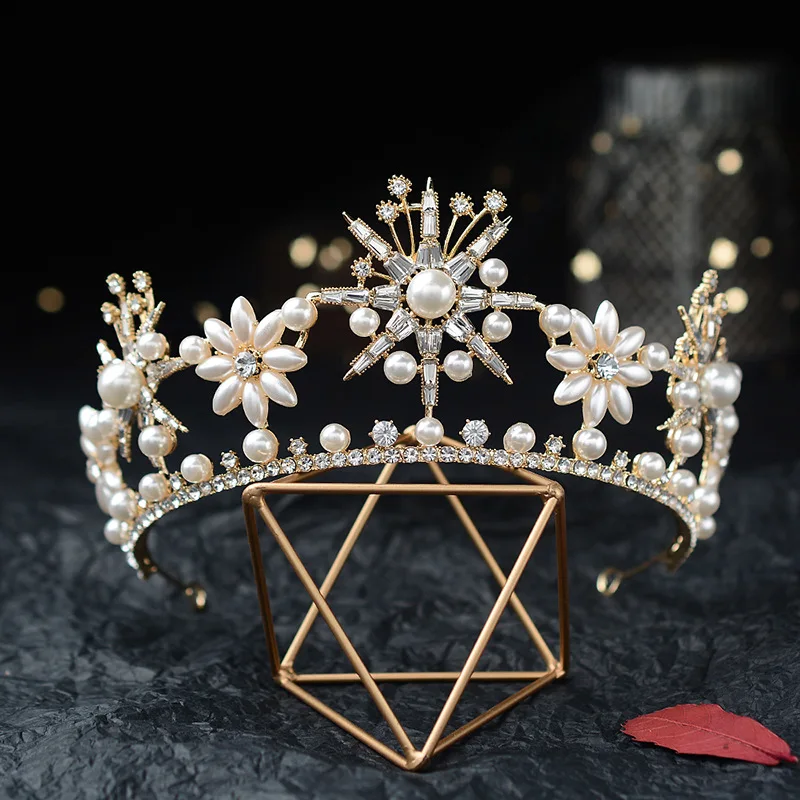 Baroque Vintage Gold Sun Star Gold Color Crystal Pearls Bridal Tiaras Crown Rhinestone Wedding Hair Accessories Pageant Diadem
Baroque Vintage Gold Sun Star Gold Color Crystal Pearls Bridal Tiaras Crown Rhinestone Wedding Hair Accessories Pageant Diadem