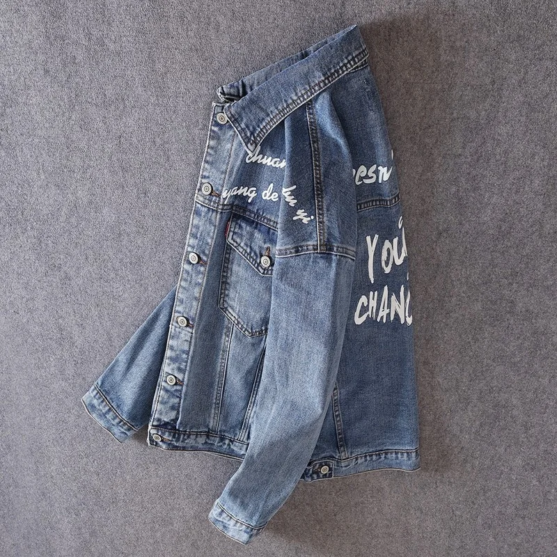 Outwear Spring Mens Casual Denim Coats Personality Long Sleeve Letter Printing Single Breasted Motorcycle Jacket Male Jean Tops
Outwear Spring Mens Casual Denim Coats Personality Long Sleeve Letter Printing Single Breasted Motorcycle Jacket Male Jean Tops