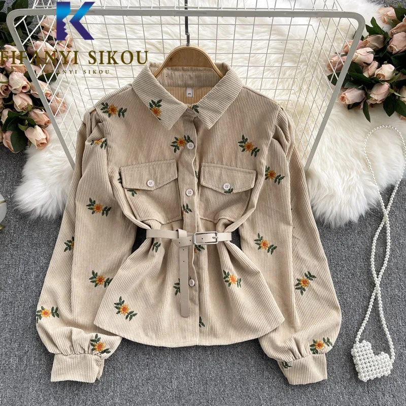 Corduroy Shirt Jacket Women Floral Embroidery Fashion Belt Lapel Long Sleeve Shirts Short Coat Female Autumn Casual Chic Blouses
Corduroy Shirt Jacket Women Floral Embroidery Fashion Belt Lapel Long Sleeve Shirts Short Coat Female Autumn Casual Chic Blouses