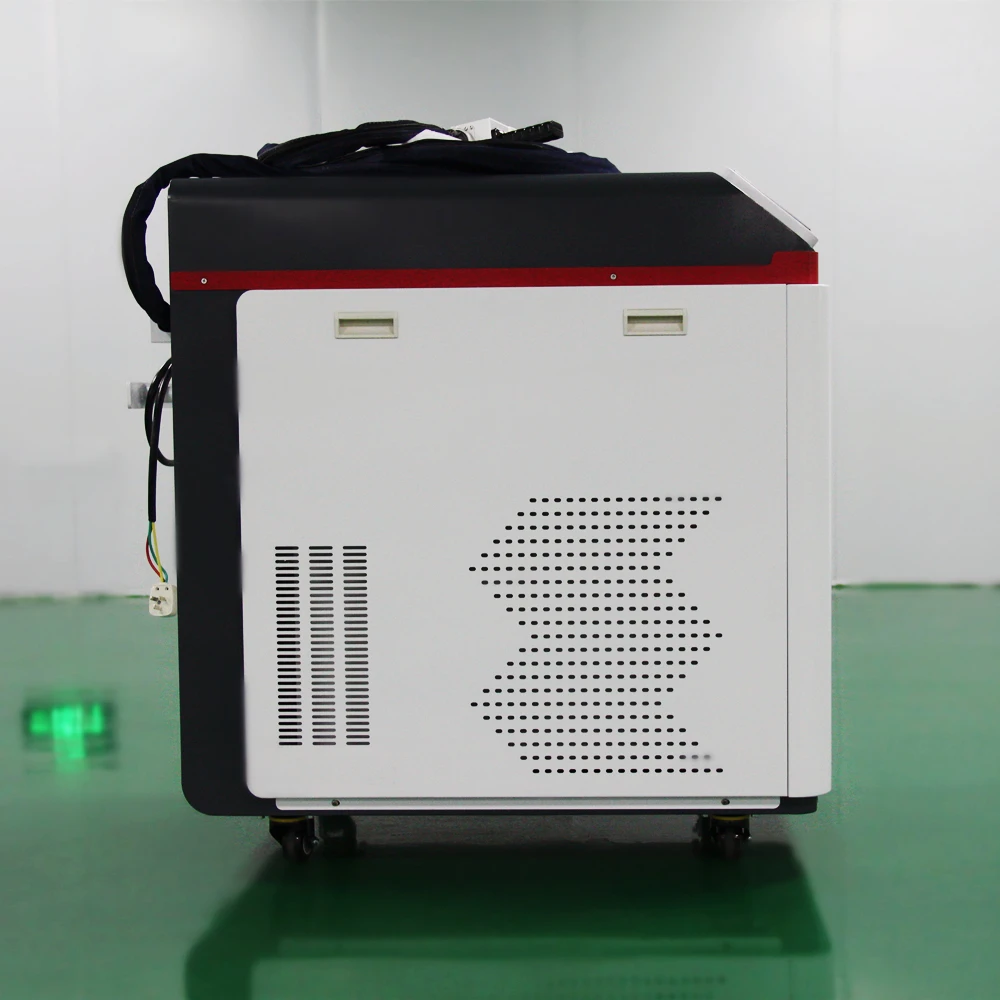 Latest Tech Raycus/Max/JPT fiber laser cleaning surface machine price/1Kw laser cleaning machine rust removal
Latest Tech Raycus/Max/JPT fiber laser cleaning surface machine price/1Kw laser cleaning machine rust removal