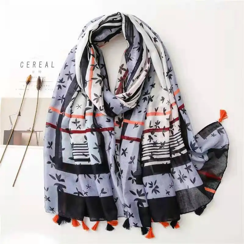 2021 New Fashion Leaf Print Tassel Scarf Shawls Long Soft Floral Scarves Hijab Wrap
2021 New Fashion Leaf Print Tassel Scarf Shawls Long Soft Floral Scarves Hijab Wrap