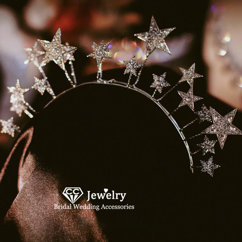 CC Hair Crown Wedding Accessories for Women Engagement Jewelry Star Shape Headpiece Trendy Tiaras Luxury Hairwear Hot Sale HS35
CC Hair Crown Wedding Accessories for Women Engagement Jewelry Star Shape Headpiece Trendy Tiaras Luxury Hairwear Hot Sale HS35