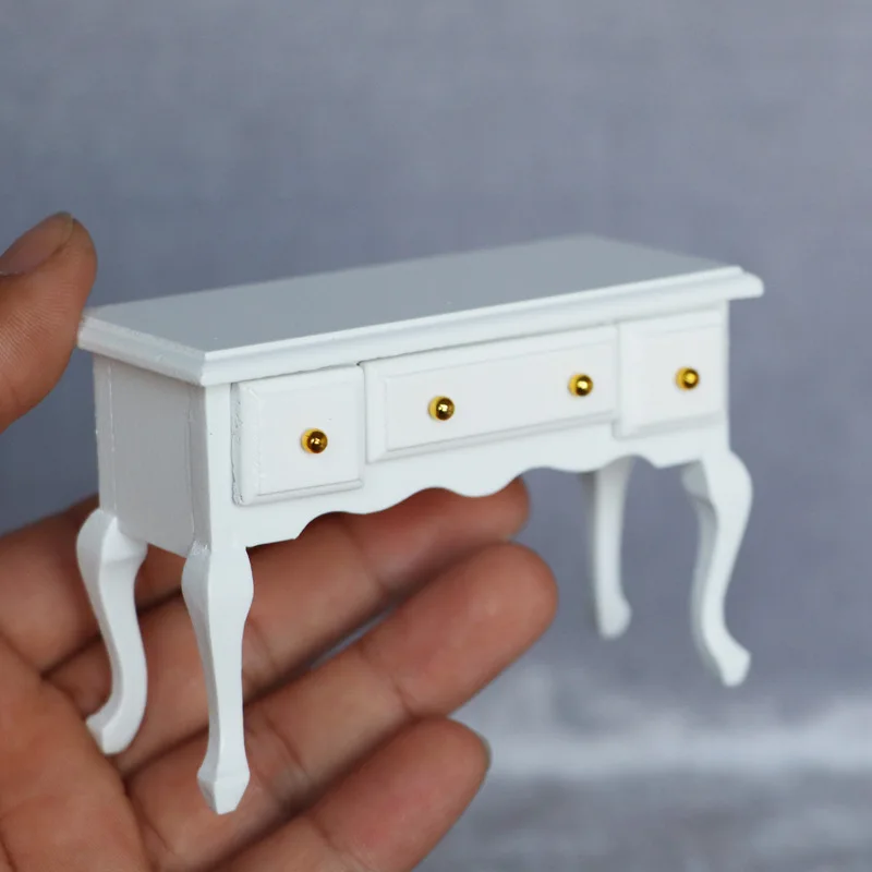 Dollhouse Table, 1:12 Dollhouse Accessory Retro High Simulation Miniature Doll House Desk
Dollhouse Table, 1:12 Dollhouse Accessory Retro High Simulation Miniature Doll House Desk