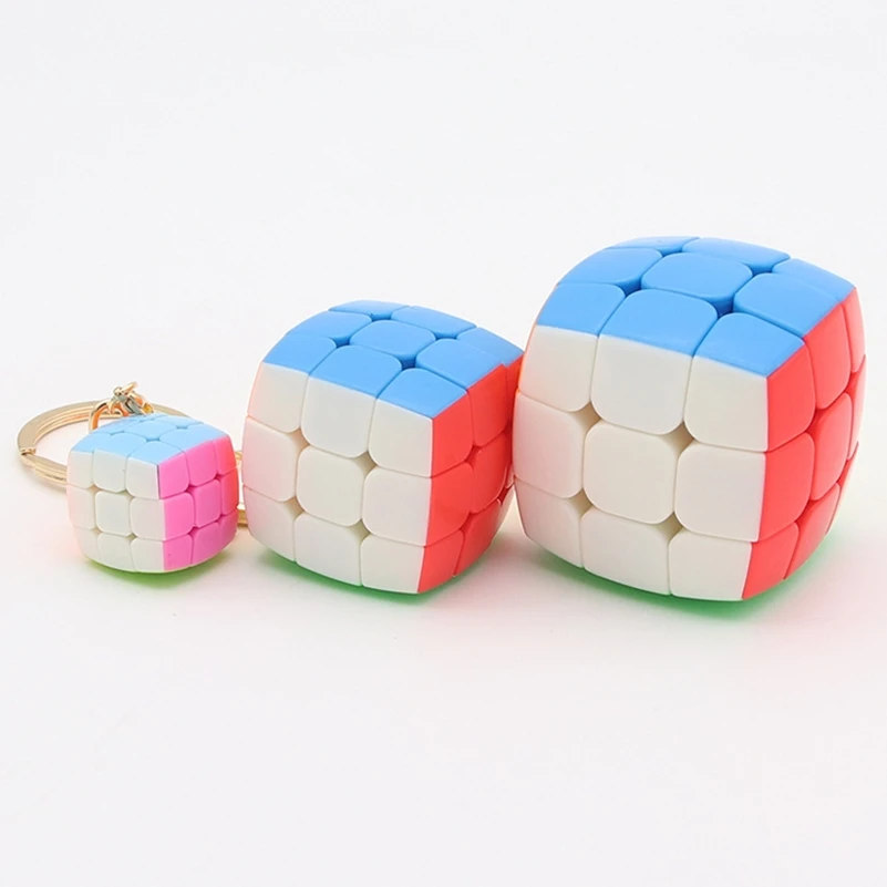 Yongjun cube Mini 3x3x3 Magic Cube keychain 2cm cube 3.5cm cube 4.5cm cube 3x3x3 Professional Speed cubing Educational Toys
Yongjun cube Mini 3x3x3 Magic Cube keychain 2cm cube 3.5cm cube 4.5cm cube 3x3x3 Professional Speed cubing Educational Toys
