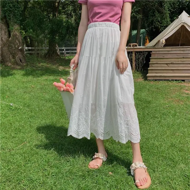 Summer New French Sweet Hollow Embroidery Simple White Skirt 2024 Casual High Waist Slim Women A-line Long Skirt Free Shipping
Summer New French Sweet Hollow Embroidery Simple White Skirt 2024 Casual High Waist Slim Women A-line Long Skirt Free Shipping