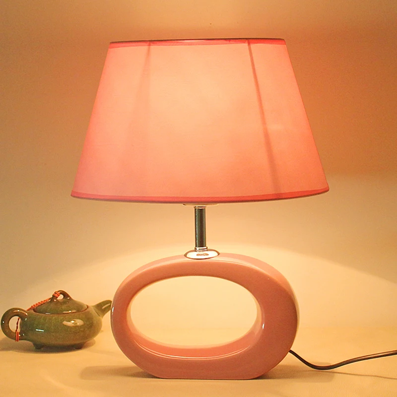 Ceramic Table Lamp Bedroom Desk Study Reading Lamp Classical Chinese Decorative Lamp Warm Wedding Gift Lamp
Ceramic Table Lamp Bedroom Desk Study Reading Lamp Classical Chinese Decorative Lamp Warm Wedding Gift Lamp