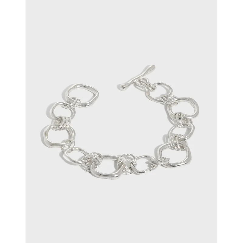 Authentic 925 Sterling silver Open Square Chain Bracelet Wrist Charms fine Geometric Jewelry C-223
Authentic 925 Sterling silver Open Square Chain Bracelet Wrist Charms fine Geometric Jewelry C-223