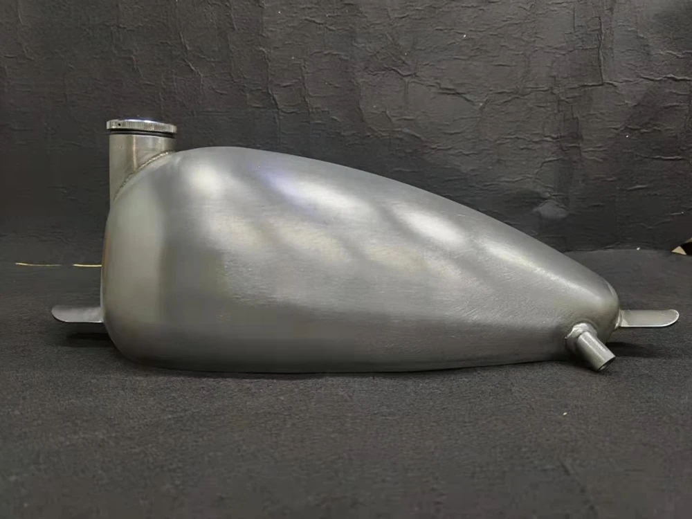 7L 1.85Gal Petrol Gas Fuel Tank For Honda Yamaha Harley Universal Motorcycle Modified Motorbike Oil Can W/ Cap
7L 1.85Gal Petrol Gas Fuel Tank For Honda Yamaha Harley Universal Motorcycle Modified Motorbike Oil Can W/ Cap