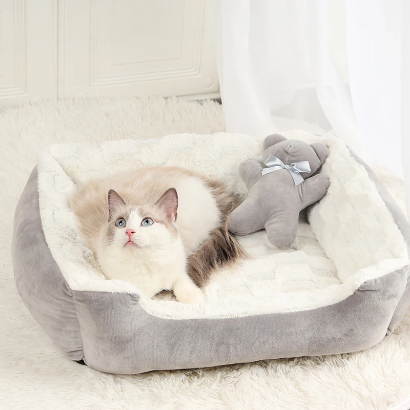 Pet Sofa Cat Dog Bed Warm Cozy Dog House Soft Brushed Plush Suede Cat Nest Dog Baskets Mat Autumn Winter Anti-Slip Kennel
Pet Sofa Cat Dog Bed Warm Cozy Dog House Soft Brushed Plush Suede Cat Nest Dog Baskets Mat Autumn Winter Anti-Slip Kennel