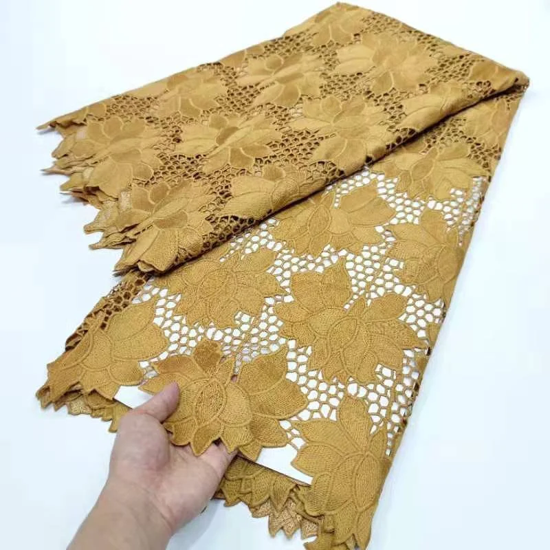 African Milk Silk Lace Fabrics 2022 High Quality Lace French Lace Fabric Nigerian Tulle Lace Fabrics For Wedding Dress
African Milk Silk Lace Fabrics 2022 High Quality Lace French Lace Fabric Nigerian Tulle Lace Fabrics For Wedding Dress