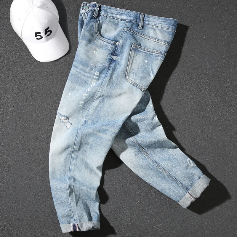 Loose Jeans Men's Spring Japanese Style Printed Ripped Cotton Light Color Trousers All-Matching Straight Casual Youth Trendy
Loose Jeans Men's Spring Japanese Style Printed Ripped Cotton Light Color Trousers All-Matching Straight Casual Youth Trendy