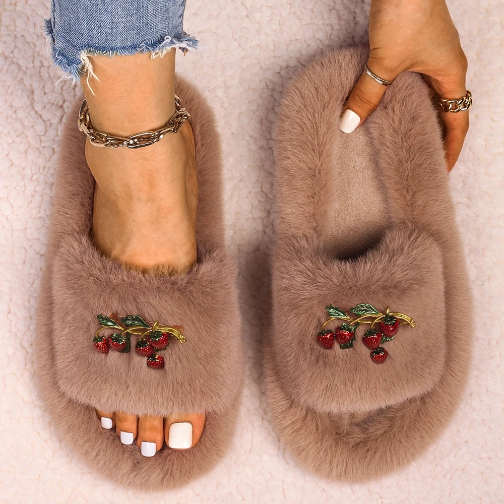 Cute Slippers For Women Strawberry Decor Furry Slides Sweet Ladies Fluffy Flip Flops Platform Sandals Faux Fur Slippers Shoes
Cute Slippers For Women Strawberry Decor Furry Slides Sweet Ladies Fluffy Flip Flops Platform Sandals Faux Fur Slippers Shoes