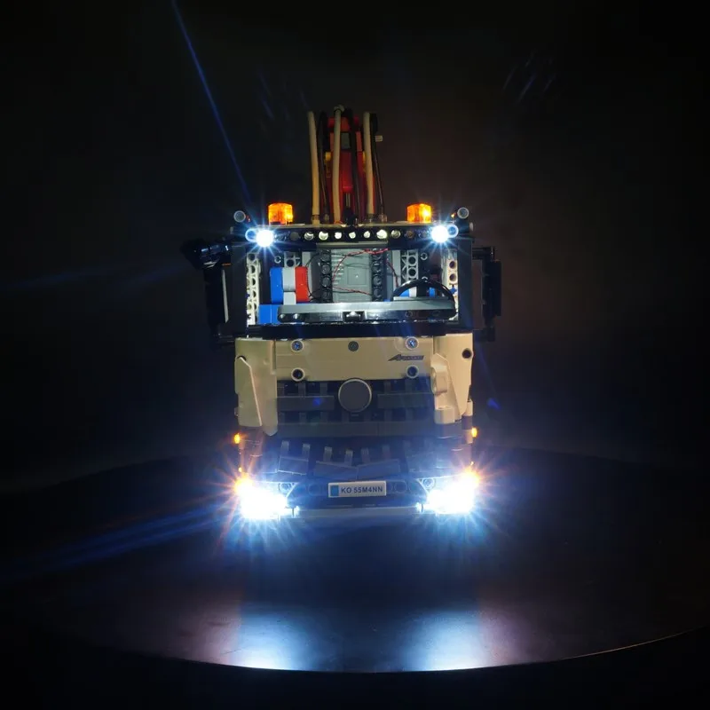 Комплект со светодиодный Ной подсветкой (только свет в комплекте) для lego 42043, совместим с серией technic, грузовик Arocs 3245
Комплект со светодиодный Ной подсветкой (только свет в комплекте) для lego 42043, совместим с серией technic, грузовик Arocs 3245