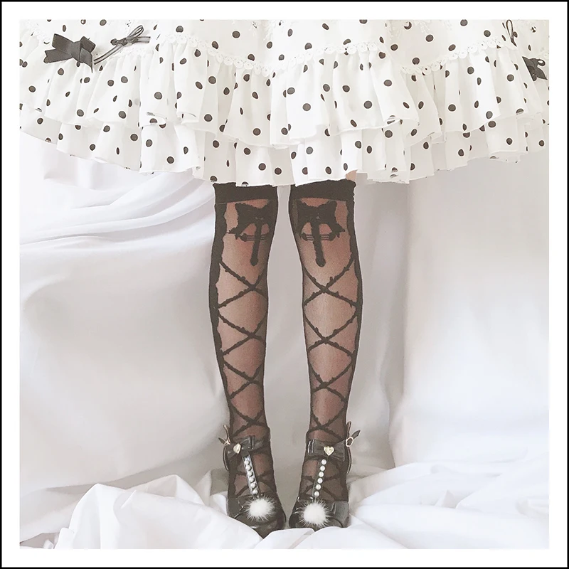Lolita socks female summer tube glass thin leg socks over the knee women Lolita Japanese socks
Lolita socks female summer tube glass thin leg socks over the knee women Lolita Japanese socks