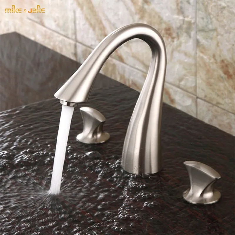 3pcs bathroom brush nickel swan faucet mixer 3 hole basin faucet Tap double handle Basin Mixer Hot And Cold face basin Faucet
3pcs bathroom brush nickel swan faucet mixer 3 hole basin faucet Tap double handle Basin Mixer Hot And Cold face basin Faucet