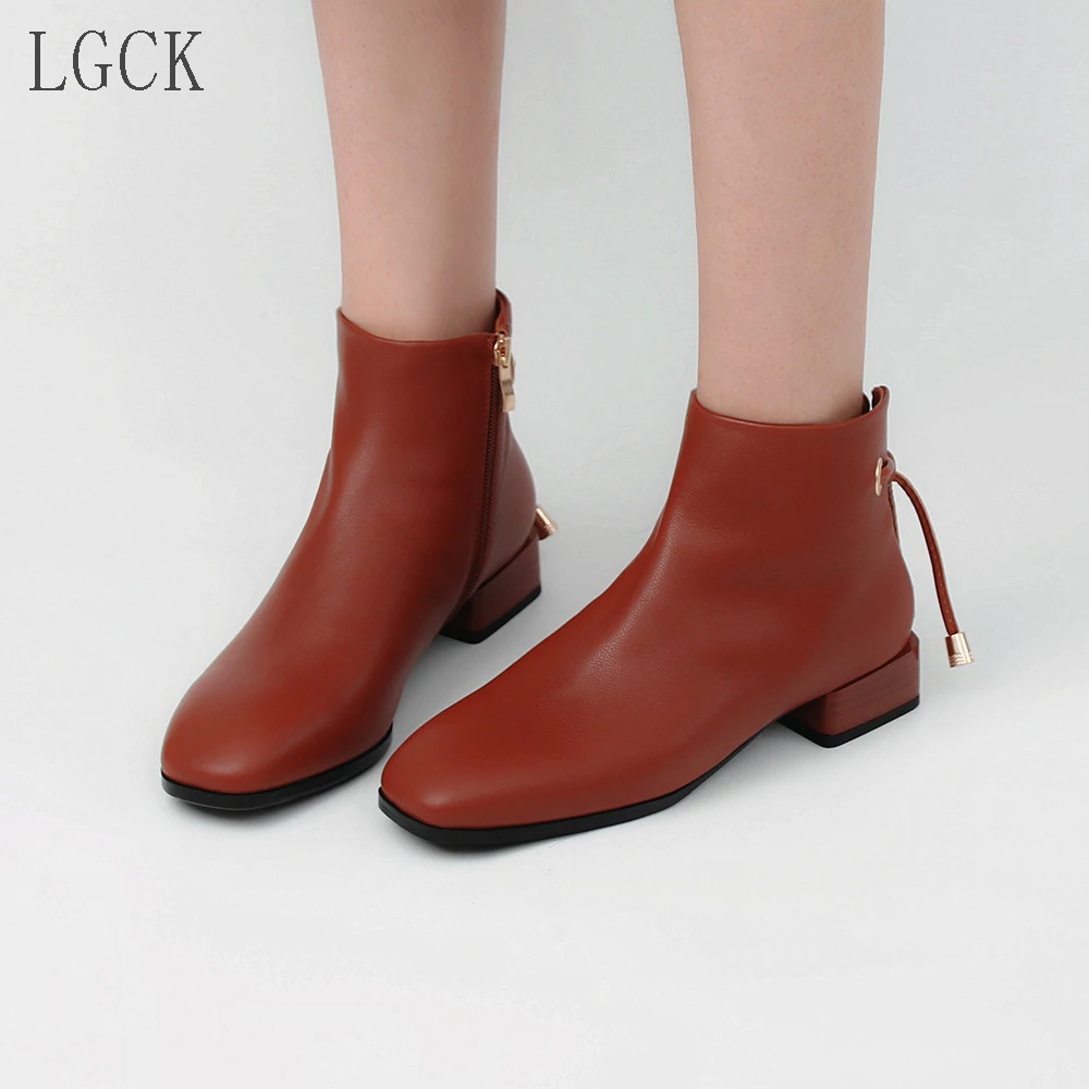 Plus Size 34-43 Fashion Genuine Leather Autumn Winter Boot Women Ankle Boots for Women Thick Heel Zipper Ladies Shoes Boots Bota
Plus Size 34-43 Fashion Genuine Leather Autumn Winter Boot Women Ankle Boots for Women Thick Heel Zipper Ladies Shoes Boots Bota