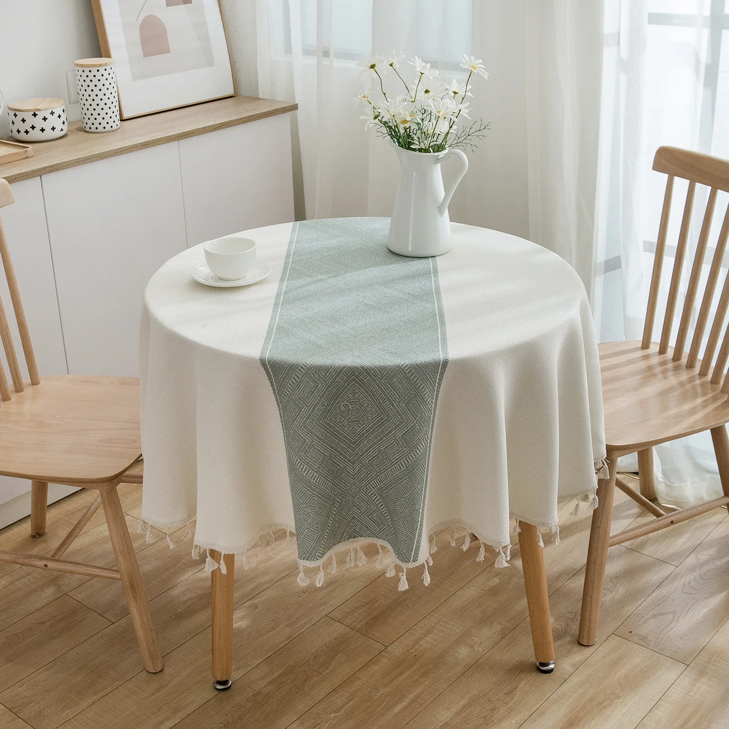 Dustproof Round 150cm Table Cloth Tassel Polyester Cotton Solid Color Geometric Desktop Cover Home Decoration for Hotel Party
Dustproof Round 150cm Table Cloth Tassel Polyester Cotton Solid Color Geometric Desktop Cover Home Decoration for Hotel Party