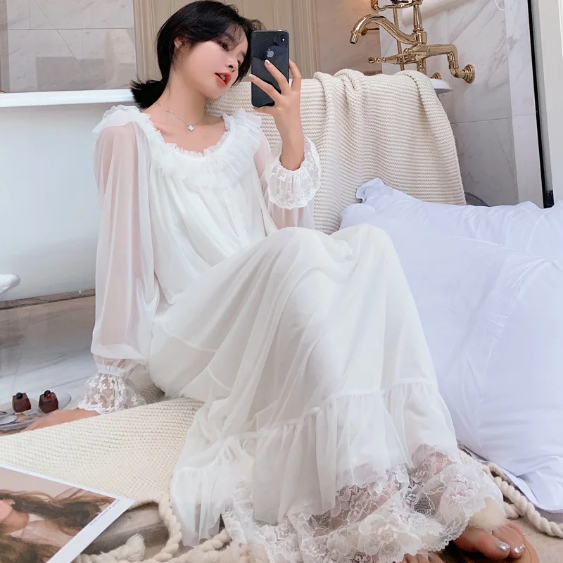 Fairy Lovely Lace Princess Nightdress Spring Women Modal Long Sleeve Long Nightgown Sleepwear Sexy Mesh Perspective Home Dress
Fairy Lovely Lace Princess Nightdress Spring Women Modal Long Sleeve Long Nightgown Sleepwear Sexy Mesh Perspective Home Dress