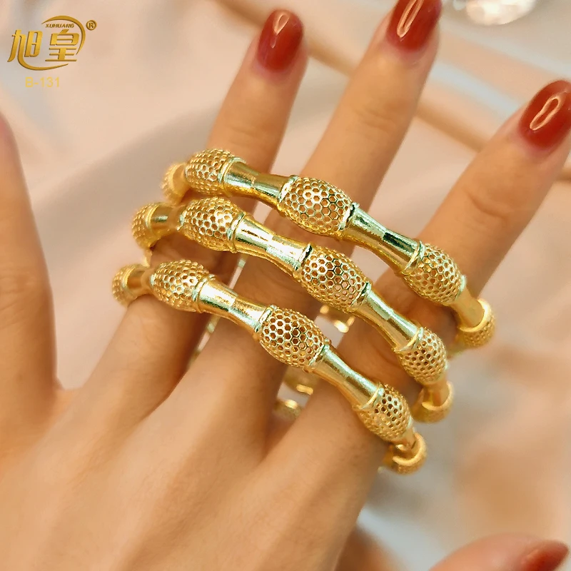 XUHUANG Dubai Bangles For Women Plated Jewelry Bracelet Bangles African Luxury Bijoux Wholesale Bridal Wedding Jewellery Gift
XUHUANG Dubai Bangles For Women Plated Jewelry Bracelet Bangles African Luxury Bijoux Wholesale Bridal Wedding Jewellery Gift
