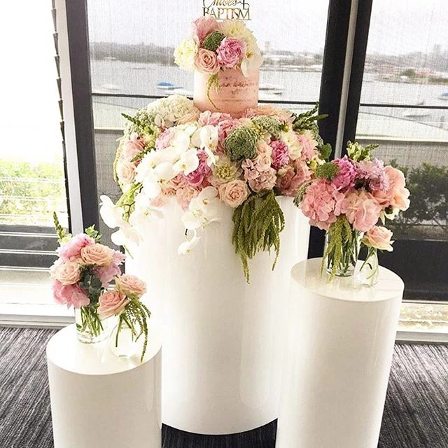 wholesale custom white acrylic mental round plinth for wedding stage backdrop yudao216
wholesale custom white acrylic mental round plinth for wedding stage backdrop yudao216
