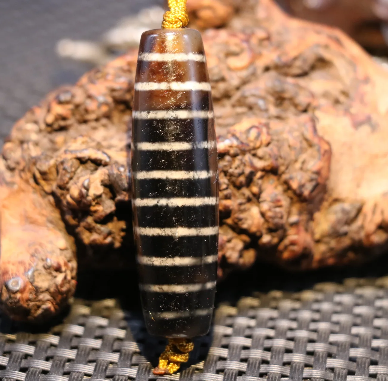 Magic Power Tibetan old Agate 10 Line Healer Medicine dZi Bead Pendant Amulet A+ Timestown UPD22
Magic Power Tibetan old Agate 10 Line Healer Medicine dZi Bead Pendant Amulet A+ Timestown UPD22