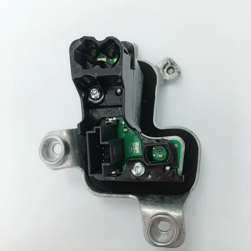 3 Series F30 F31 LCI New forBMW Original fan FORdaytime-running-light DRLmodule LED 63117419619 Left
3 Series F30 F31 LCI New forBMW Original fan FORdaytime-running-light DRLmodule LED 63117419619 Left