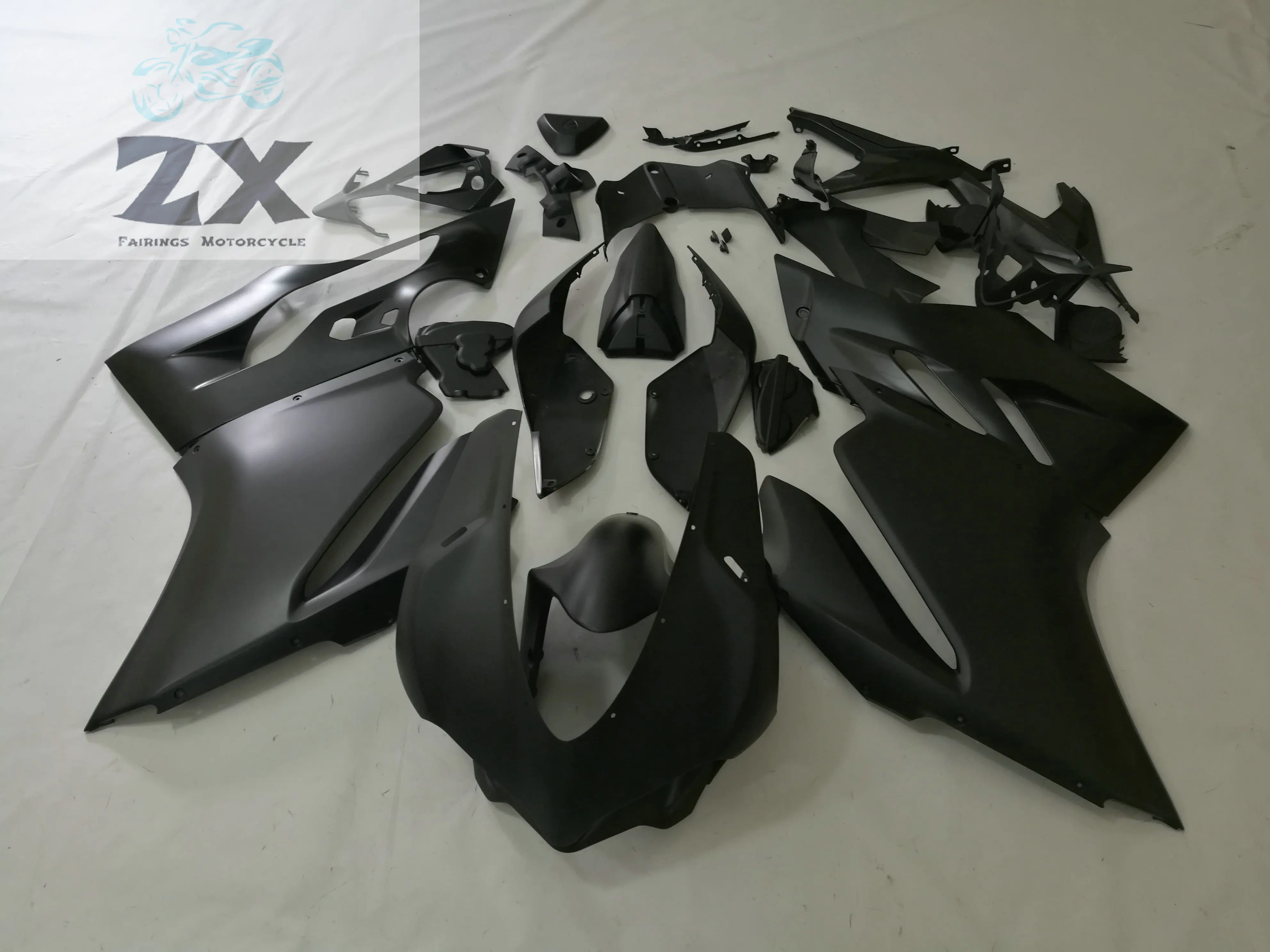 free gift cover Motorcycle fairings for Injection Fairing Kit Bodywork For 959 1299 2015 16 17 18 ABS Motorcycle matte black
free gift cover Motorcycle fairings for Injection Fairing Kit Bodywork For 959 1299 2015 16 17 18 ABS Motorcycle matte black
