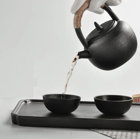 Japanese Portable Travel Tea Set Home/Office Supplies Tea Set Ceramic Tea one pot two cups of tea high grade business gifts
Japanese Portable Travel Tea Set Home/Office Supplies Tea Set Ceramic Tea one pot two cups of tea high grade business gifts