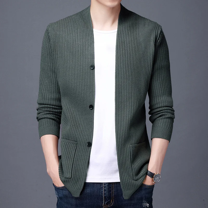 Style Korean Mens Spring New V-Neck Slim Casual Knitted Cardigan Pockets Button Fashion High Quality Vintage Sweaters Jackets
Style Korean Mens Spring New V-Neck Slim Casual Knitted Cardigan Pockets Button Fashion High Quality Vintage Sweaters Jackets