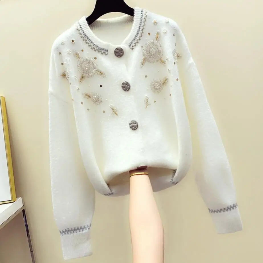 Autumn and Winter Bead Sequin Knitwear Coat Cardigan Sweater Women 2021 New fashion Loose Sweater Cardigan
Autumn and Winter Bead Sequin Knitwear Coat Cardigan Sweater Women 2021 New fashion Loose Sweater Cardigan