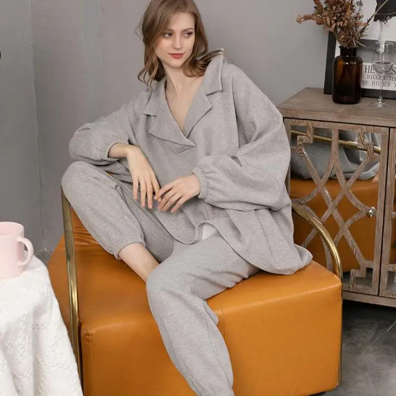 Female Nightgown Cloth Korean Loose Pajamas Suit Casual Women Bathrobe Warm Thickened Home Cotton Casual Sleep Set 2pcs
Female Nightgown Cloth Korean Loose Pajamas Suit Casual Women Bathrobe Warm Thickened Home Cotton Casual Sleep Set 2pcs