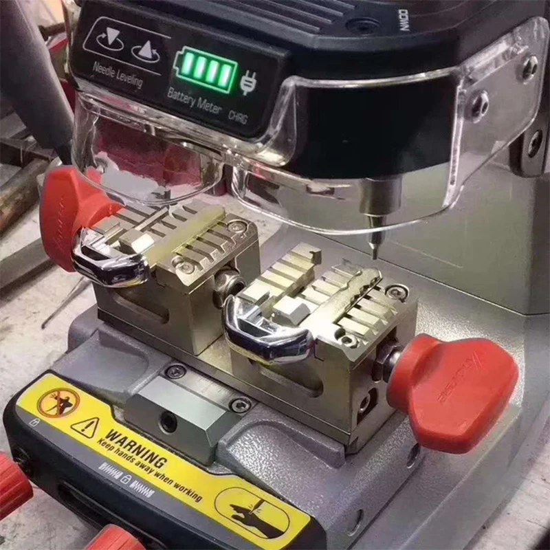 XP-007 key machine flat milling, end milling, external milling and internal milling, manual key machine, multifunction machine
XP-007 key machine flat milling, end milling, external milling and internal milling, manual key machine, multifunction machine