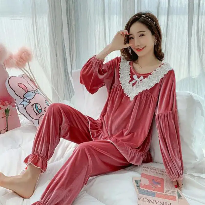 New Autumn 2PCS Casual Sleep Set Velvet Lady Pajamas Set Loose Sleepwear Shirt&pants Home Clothes Sweet Nightwear Pyjamas Set
New Autumn 2PCS Casual Sleep Set Velvet Lady Pajamas Set Loose Sleepwear Shirt&pants Home Clothes Sweet Nightwear Pyjamas Set