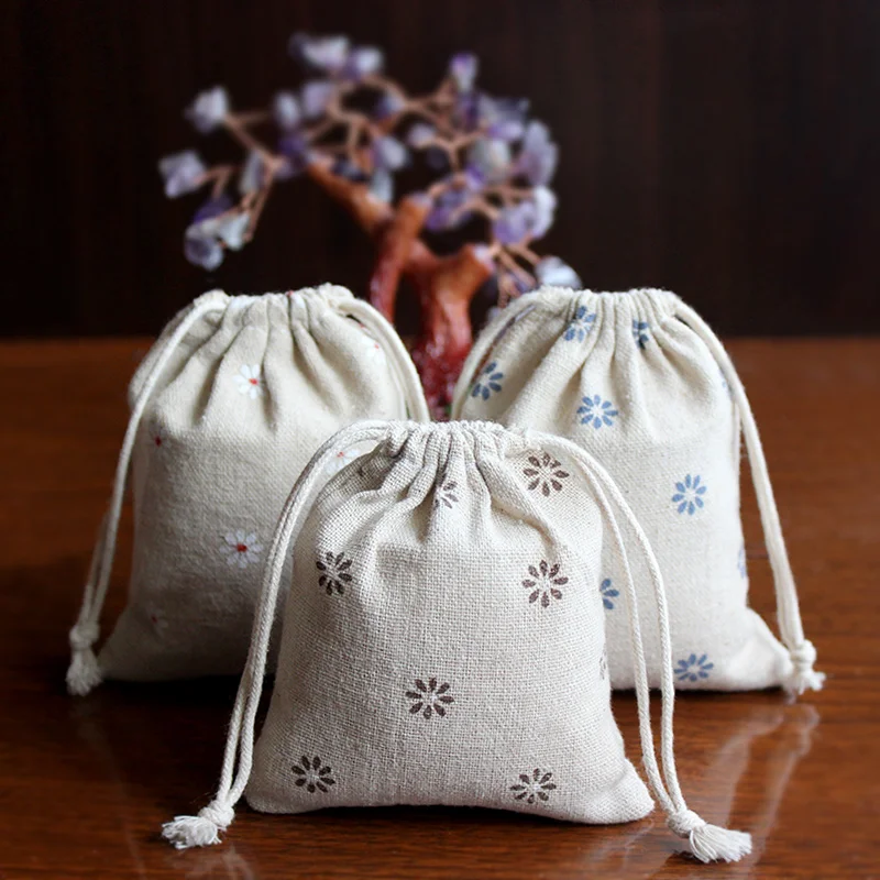 100pcs/lot wholesale linen drawstring gift bags jewlery storage pouches for cosmetic jade necklace packaging
100pcs/lot wholesale linen drawstring gift bags jewlery storage pouches for cosmetic jade necklace packaging