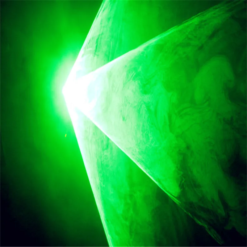 Q03 Green beams laser swirl gloves rechargeable lighted dj glove party wears led costumes rave show robot men glowing props bar
Q03 Green beams laser swirl gloves rechargeable lighted dj glove party wears led costumes rave show robot men glowing props bar