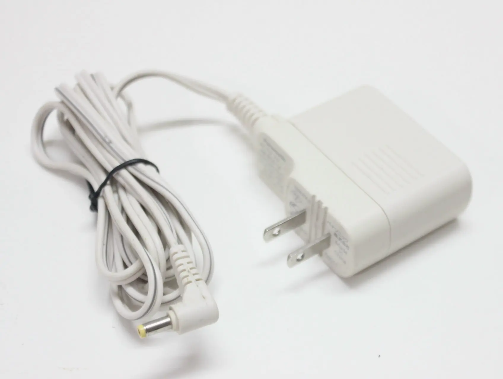 USED AC Power Adapter RC6-14 For Panasonic EH-CSW30 EH-CSW53 EH-SW51 EH-SW52 EH-SW53 Eye Massager Eye Protector
USED AC Power Adapter RC6-14 For Panasonic EH-CSW30 EH-CSW53 EH-SW51 EH-SW52 EH-SW53 Eye Massager Eye Protector