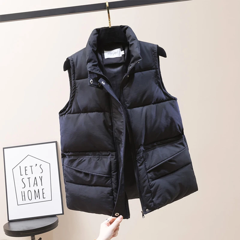 Solid Short Style Vest for Women Cotton Padded Women's Winter Sleeveless Jacket with Zipper Stand Collar Casual Vest Coats
Solid Short Style Vest for Women Cotton Padded Women's Winter Sleeveless Jacket with Zipper Stand Collar Casual Vest Coats