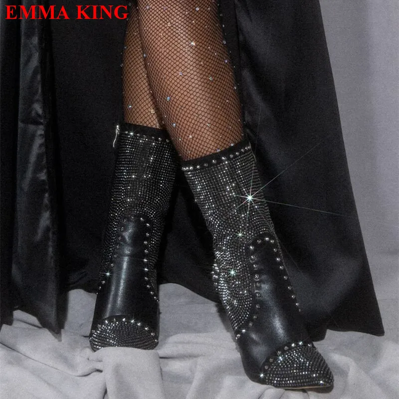 Punk Style Autumn Rivet Crystal Decor Women Ankle Boots Sexy Ladies High Heels Pointed Toe Black Motoycycle Boots Party Shoes
Punk Style Autumn Rivet Crystal Decor Women Ankle Boots Sexy Ladies High Heels Pointed Toe Black Motoycycle Boots Party Shoes